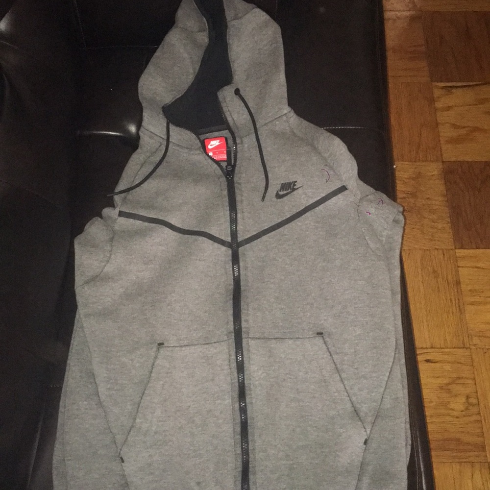 Nike tech hoodie